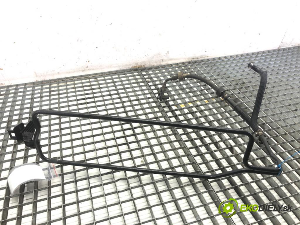 MERCEDES-BENZ S211 Kombi 2004 150 kW E 320 T CDI (211.226) 3222 hadica servočerpadlo  (Rúrka servočerpadla)