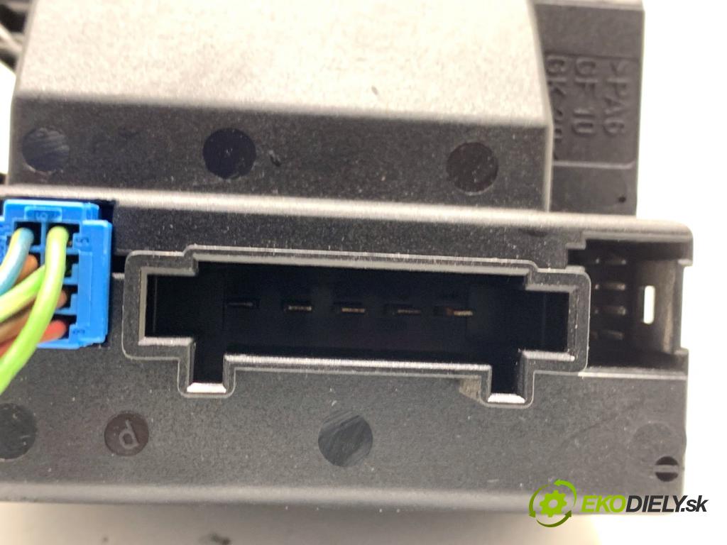 MERCEDES-BENZ S211 Kombi 2004 150 kW E 320 T CDI (211.226) 3222 spinačka 2115451408 (Spínacia skrinka)