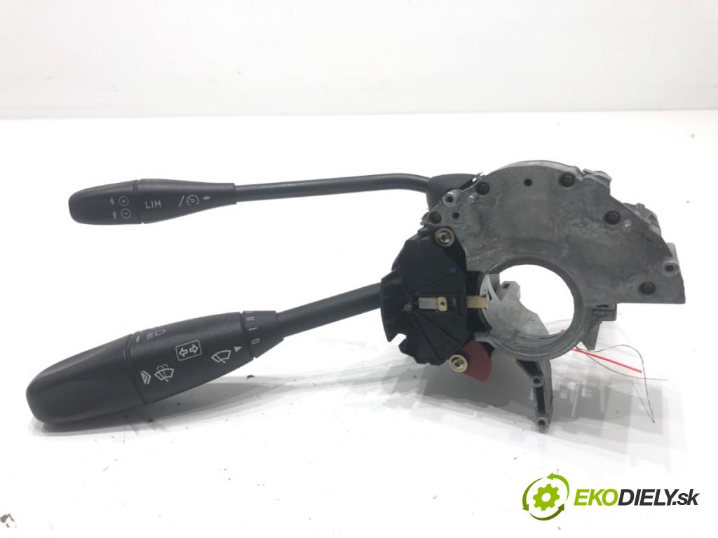 MERCEDES-BENZ S211 Kombi 2004 150 kW E 320 T CDI (211.226) 3222 Prepínač kombinovaný A1715402245 (Prepínacie páčky pod volantom)