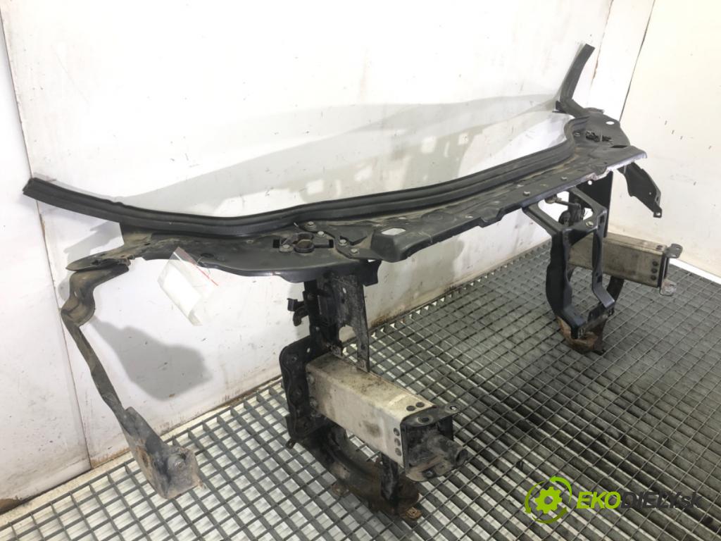 MERCEDES-BENZ S211 Kombi 2004 150 kW E 320 T CDI (211.226) 3222 držák přední část  (Přední výztuha)