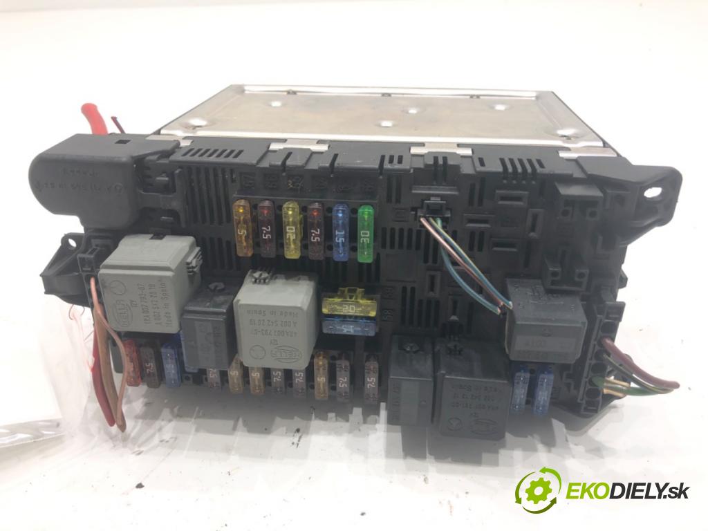 MERCEDES-BENZ S211 Kombi 2004 150 kW E 320 T CDI (211.226) 3222 modul BSI 2115453901 (Pojistková skříňka)