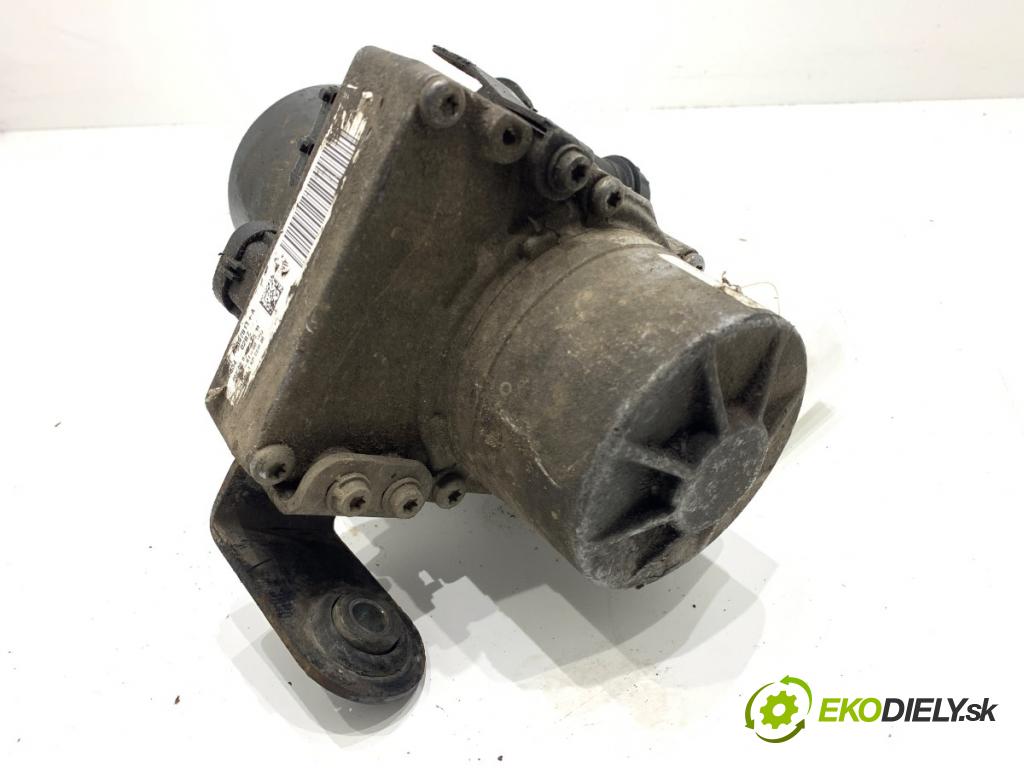 CITROEN C4 I liftback 2008 80 kW 1.6 16V 1587 pumpa servočerpadlo  (Servočerpadlo)