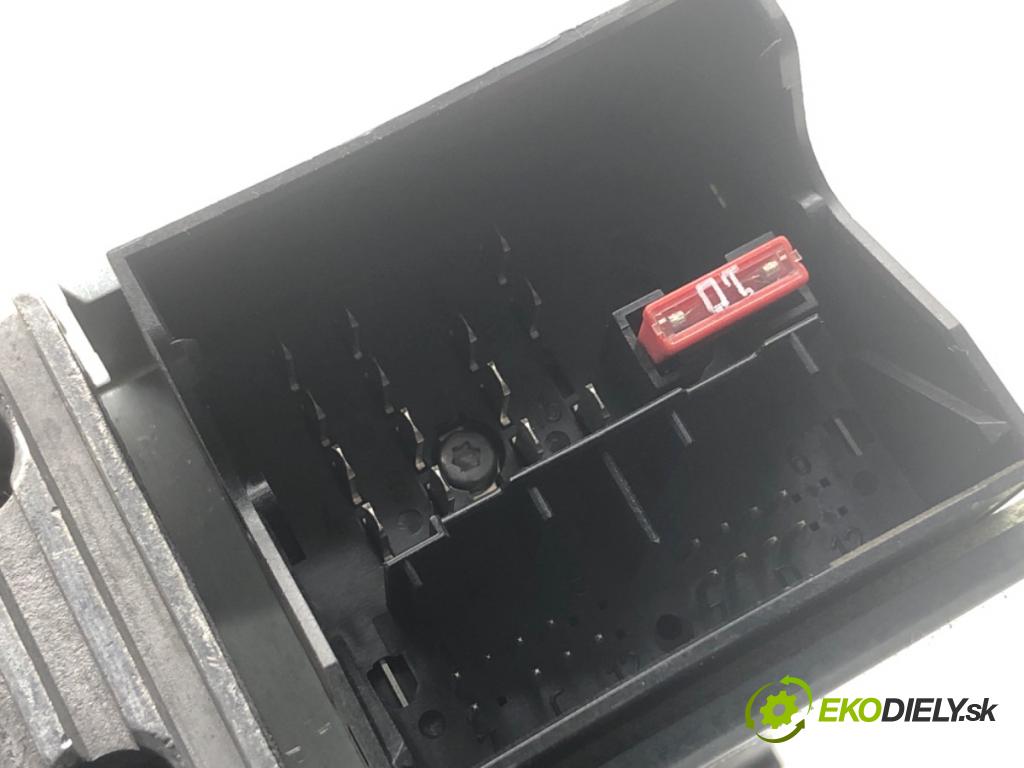 CITROEN C4 I liftback 2008 80 kW 1.6 16V 1587 RADIO 9664769777 (Audio zariadenie)