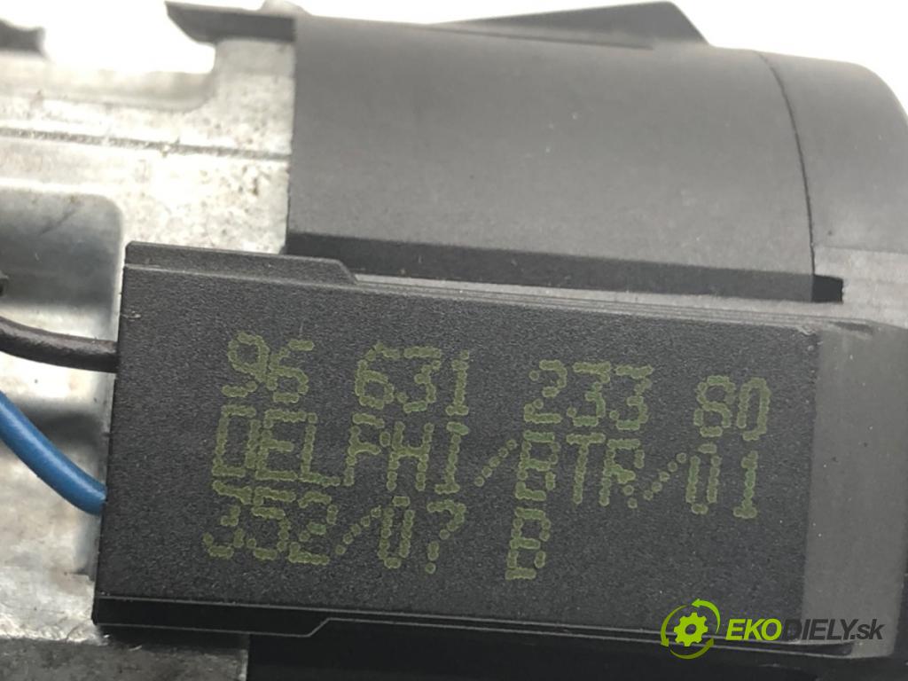 CITROEN C4 I liftback 2008 80 kW 1.6 16V 1587 spinačka 9663123380 (Spínacia skrinka)