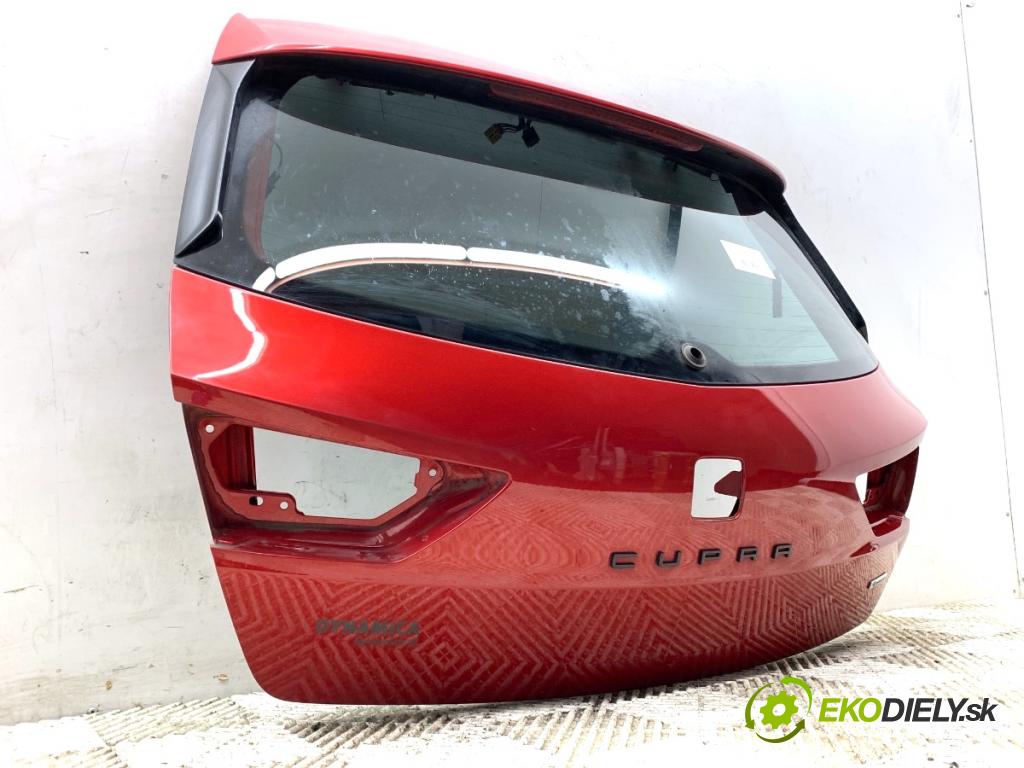 SEAT LEON III Kombi 2019 221 kW 2.0 Cupra 4Drive 1984 kapota zadní část