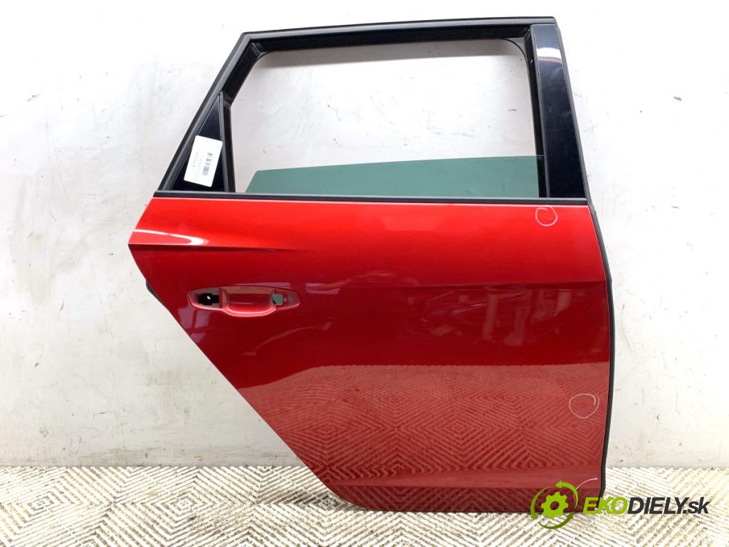 SEAT LEON III Kombi 2019 221 kW 2.0 Cupra 4Drive 1984 dveře pravý zadní část 