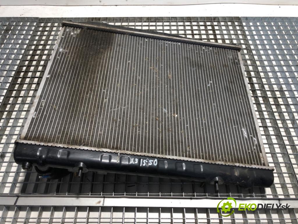 NISSAN PATHFINDER R50 samochód terenowy zamknięty 1997 125 kW 3.3 V6 4WD 3275 chladič vody  (Vodní chladič)