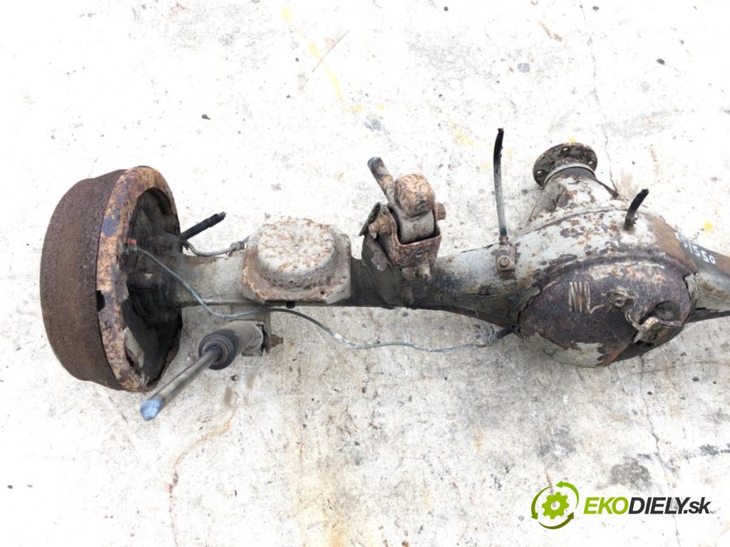 NISSAN PATHFINDER R50 samochód terenowy zamknięty 1997 125 kW 3.3 V6 4WD 3275 Most diferenciál zadní část