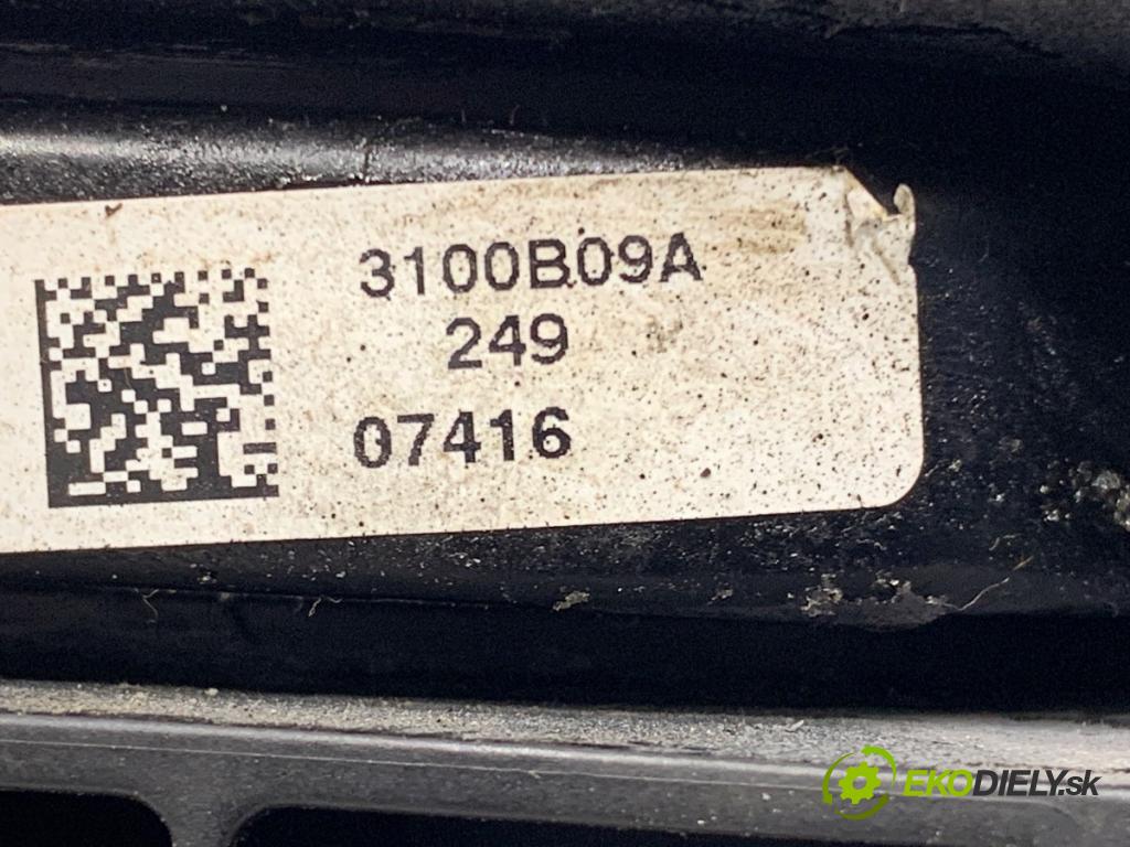 FORD USA MUSTANG VI coupe 2016 224 kW 3.7 V6 3726 klika vnejší pravý přední část