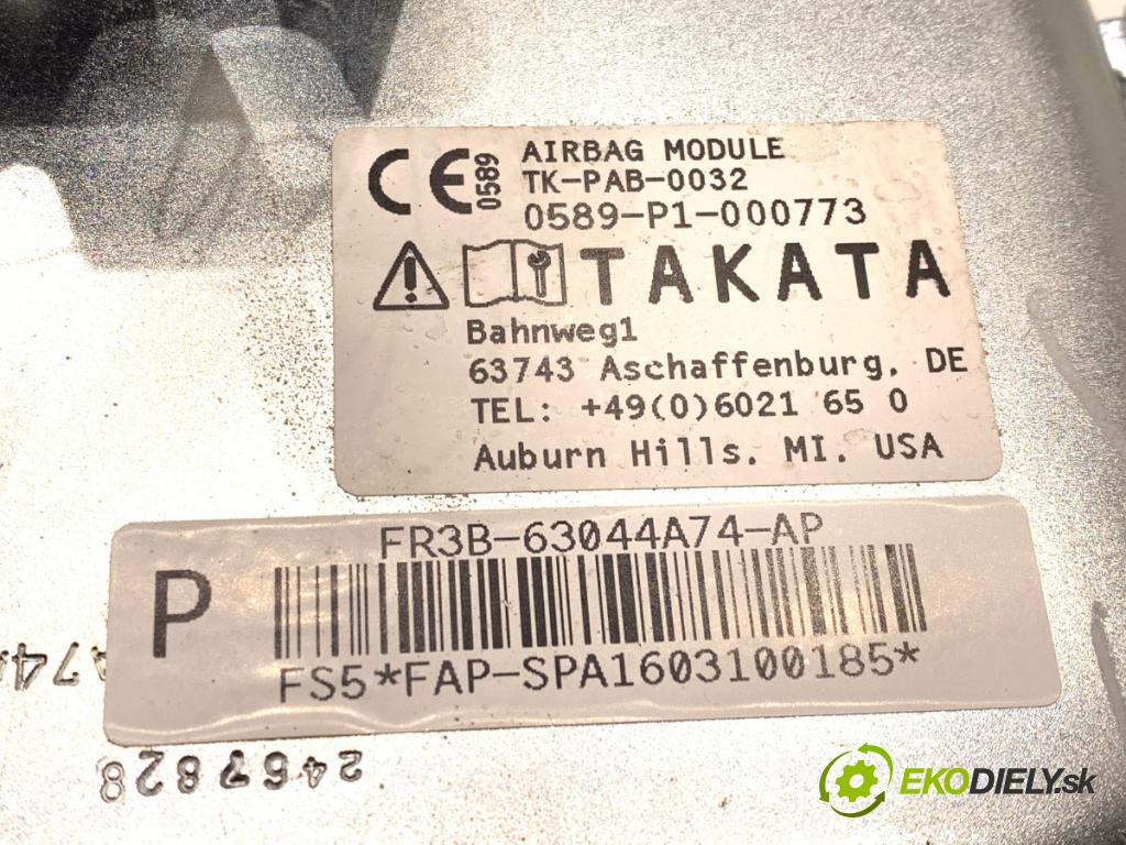 FORD USA MUSTANG VI coupe 2016 224 kW 3.7 V6 3726 AirBag spolujezdce FR3B-63044A74-AP (Airbag)