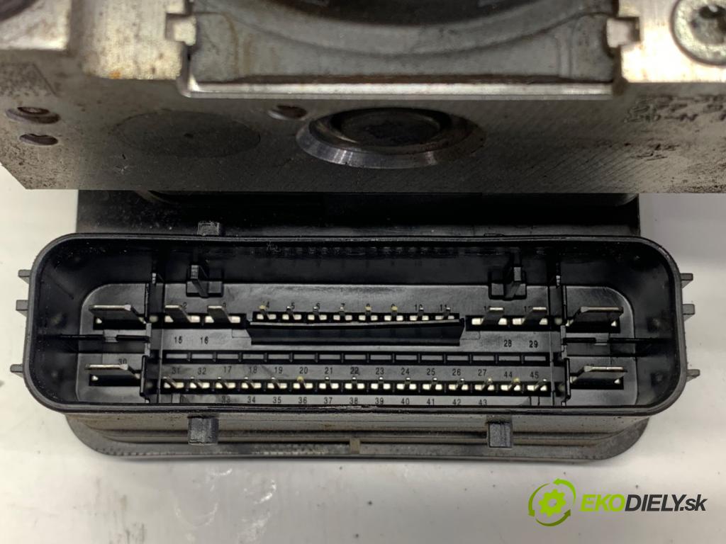 FORD USA MUSTANG VI coupe 2016 224 kW 3.7 V6 3726 Pumpa ABS GR3C-2C405-BC (Pumpa ABS)