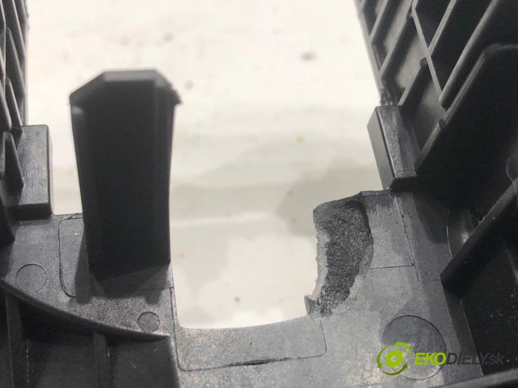 FORD USA MUSTANG VI coupe 2016 224 kW 3.7 V6 3726 Prepínač kombinovaný EG9T-14B522-BEW (Prepínacie páčky pod volantom)