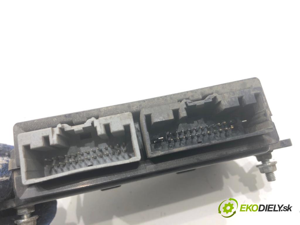 FORD USA MUSTANG VI coupe 2016 224 kW 3.7 V6 3726 Modul svetiel FR3T-14D644-AF (Riadiaca jednotka ostatné)