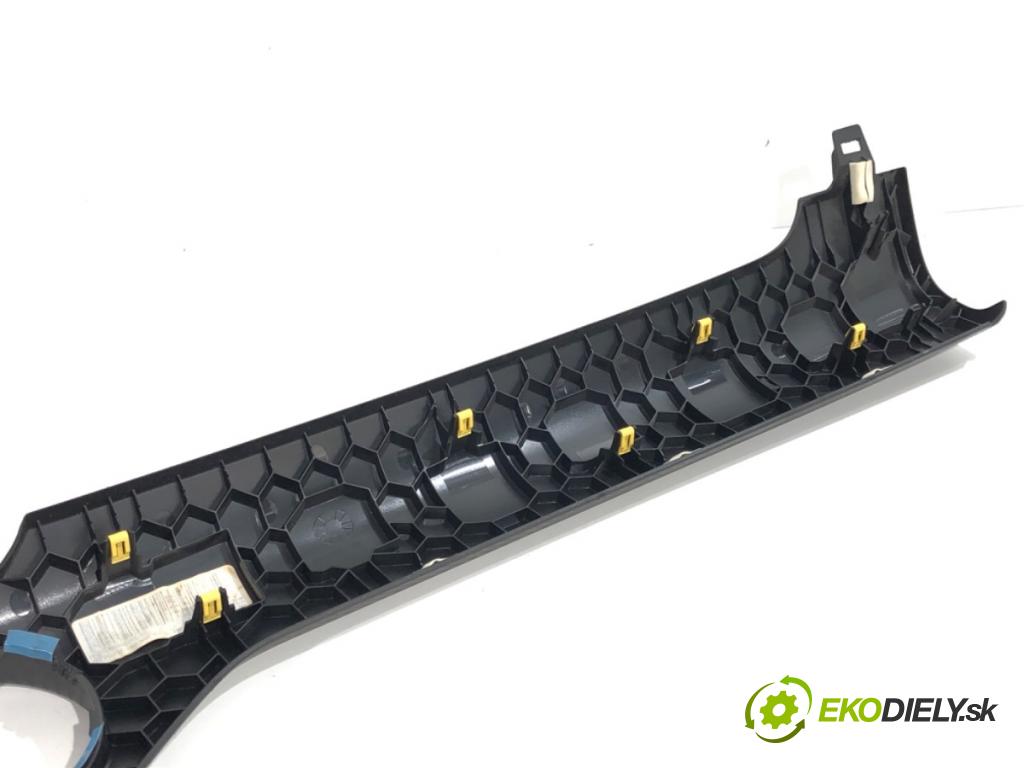 FORD USA MUSTANG VI coupe 2016 224 kW 3.7 V6 3726 lišta kryt FR3B-13D168-A (Lišta)