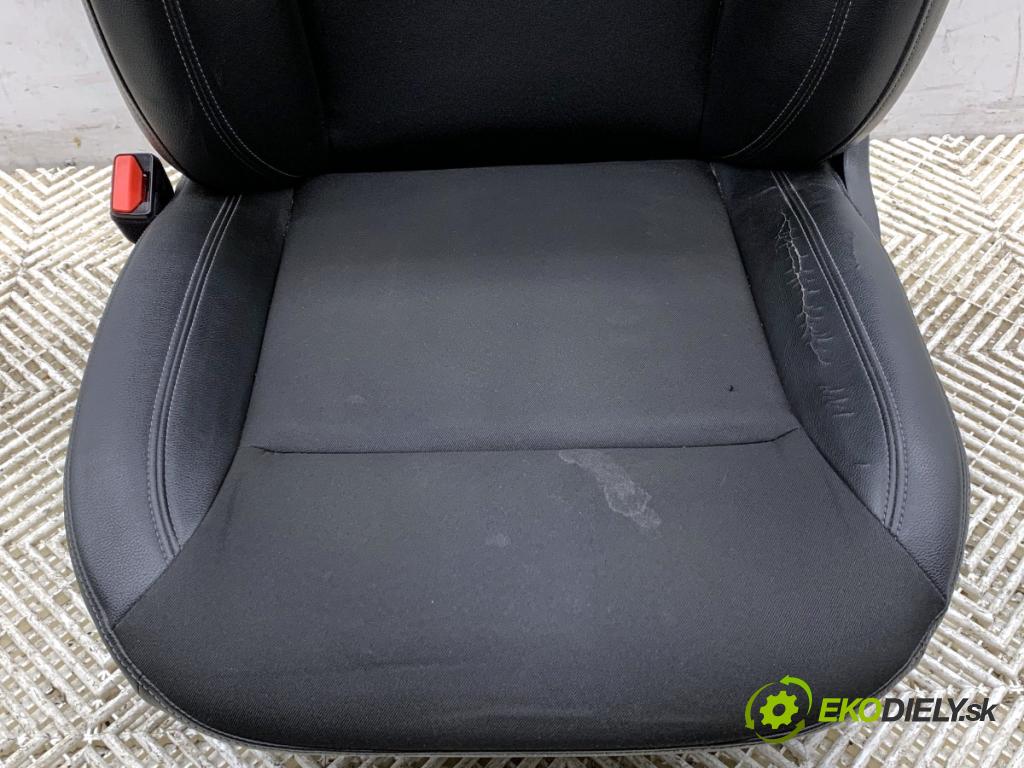 RENAULT EXPRESS Nadwozie pełne/minivan 2022 70 kW 1.5 Blue dCi 95 (F6AB) 1461 sedadlo levý přední část