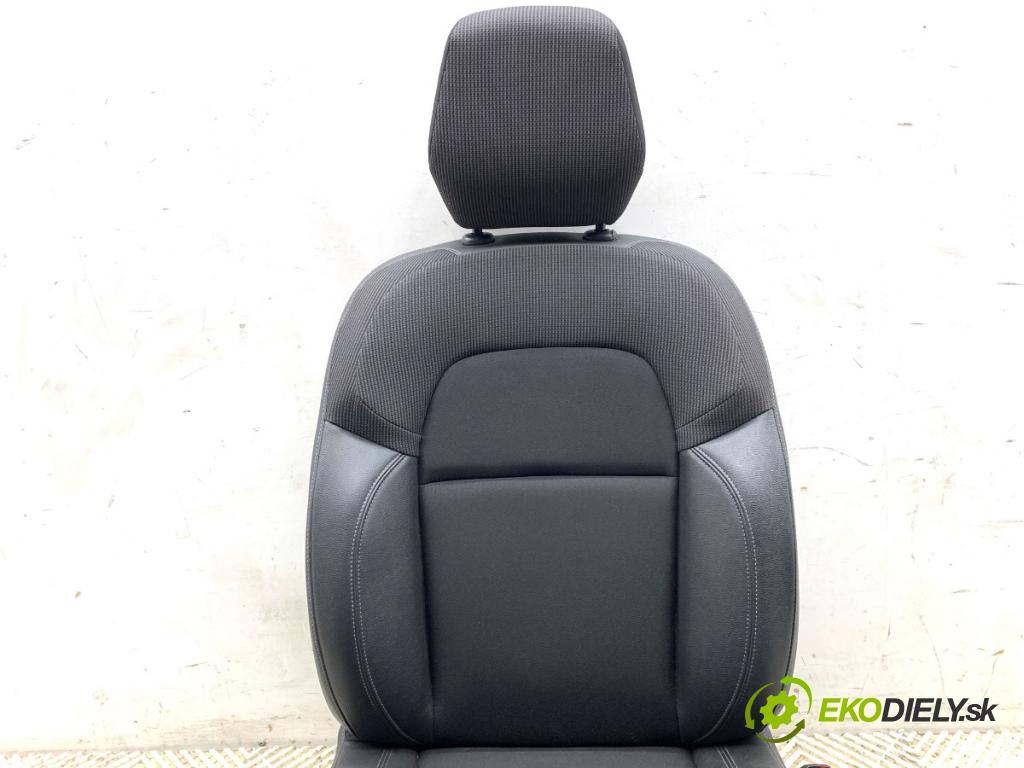 RENAULT EXPRESS Nadwozie pełne/minivan 2022 70 kW 1.5 Blue dCi 95 (F6AB) 1461 sedadlo pravý přední část