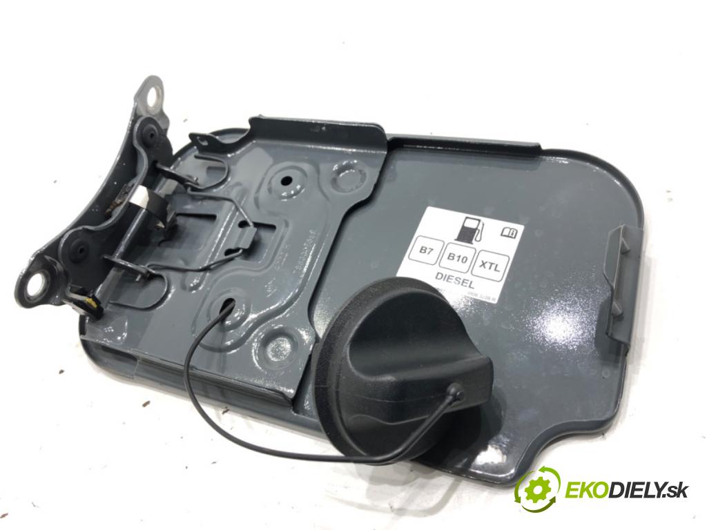 RENAULT EXPRESS Nadwozie pełne/minivan 2022 70 kW 1.5 Blue dCi 95 (F6AB) 1461 dvířka nádrže paliva 788330558R (Klika dveří ostatní)