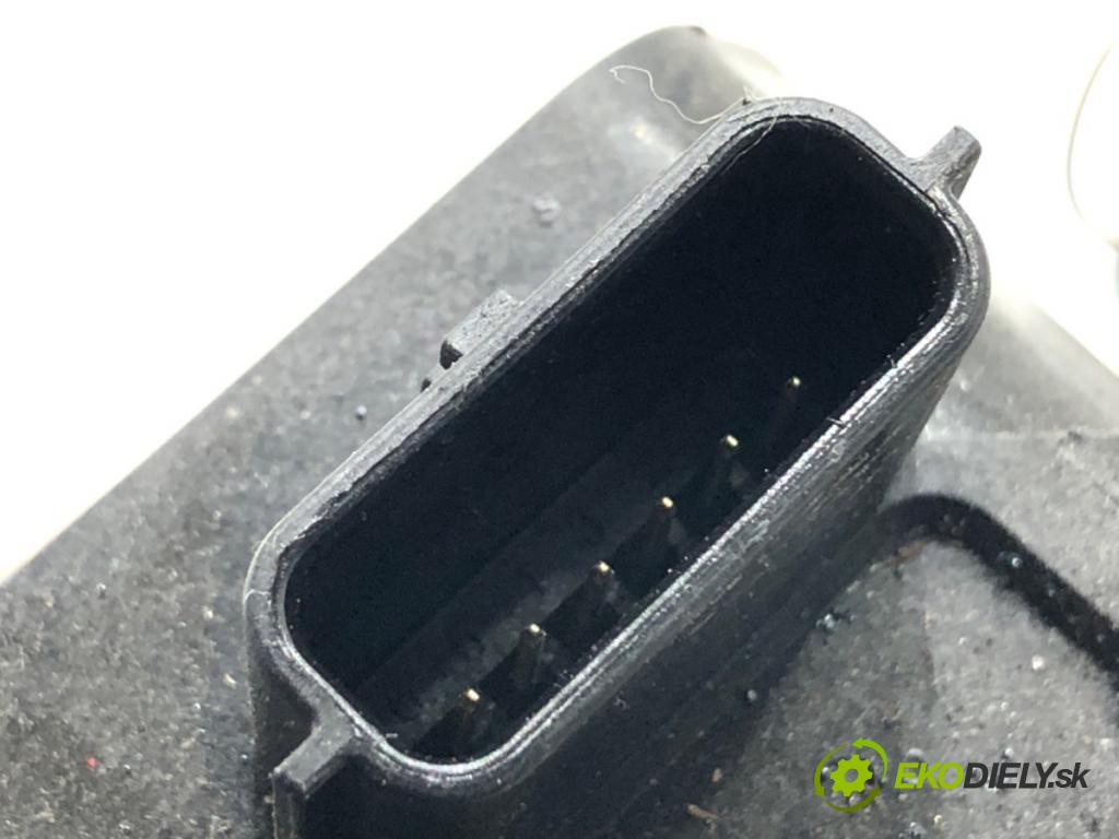 RENAULT EXPRESS Nadwozie pełne/minivan 2022 70 kW 1.5 Blue dCi 95 (F6AB) 1461 Potenciometer plynu 180026976R (Potenciometer plynového pedálu)