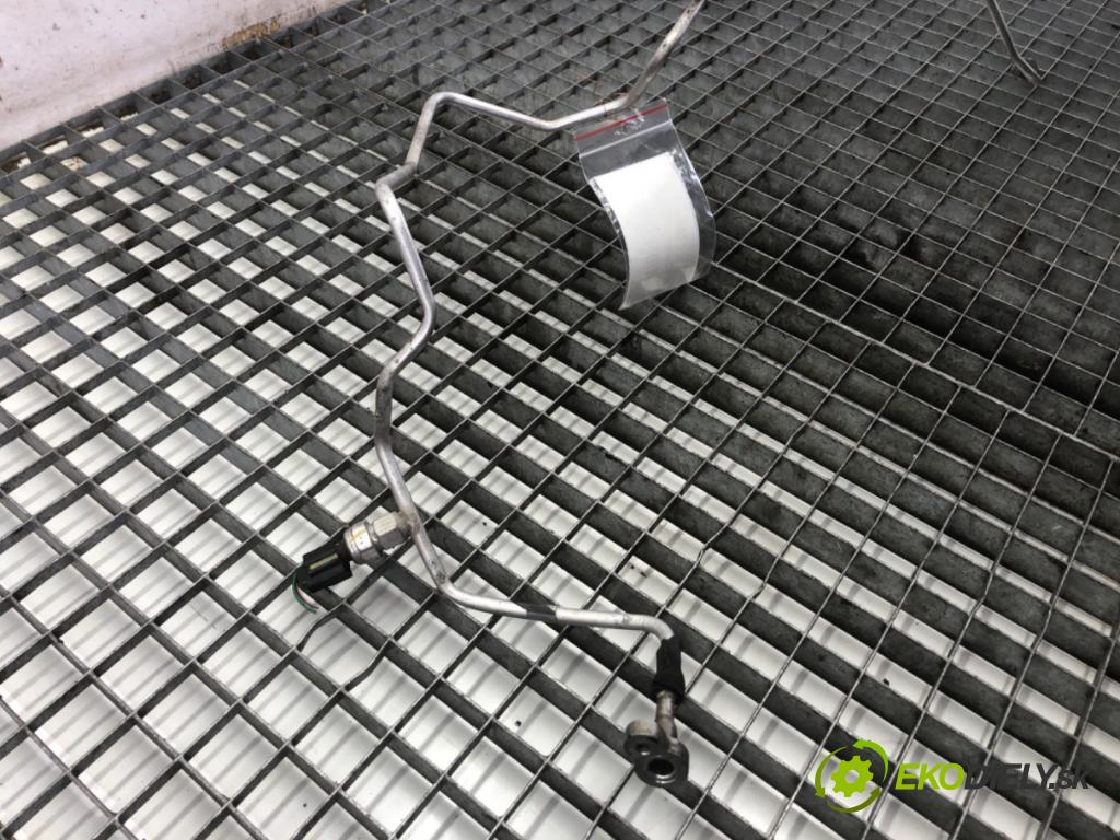 RENAULT EXPRESS Nadwozie pełne/minivan 2022 70 kW 1.5 Blue dCi 95 (F6AB) 1461 rúrka klimatizácie 924404927R (Rúrka klimatizácie)