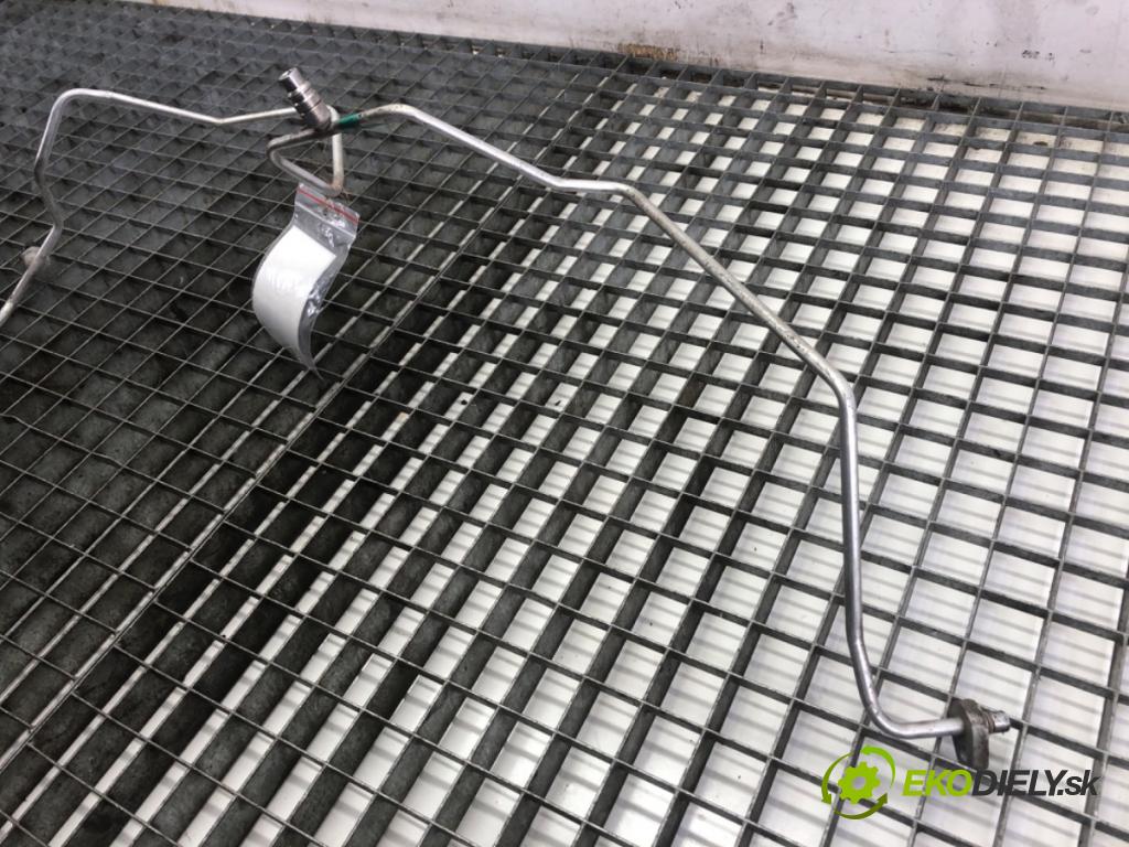 RENAULT EXPRESS Nadwozie pełne/minivan 2022 70 kW 1.5 Blue dCi 95 (F6AB) 1461 rúrka klimatizácie 924404927R (Rúrka klimatizácie)