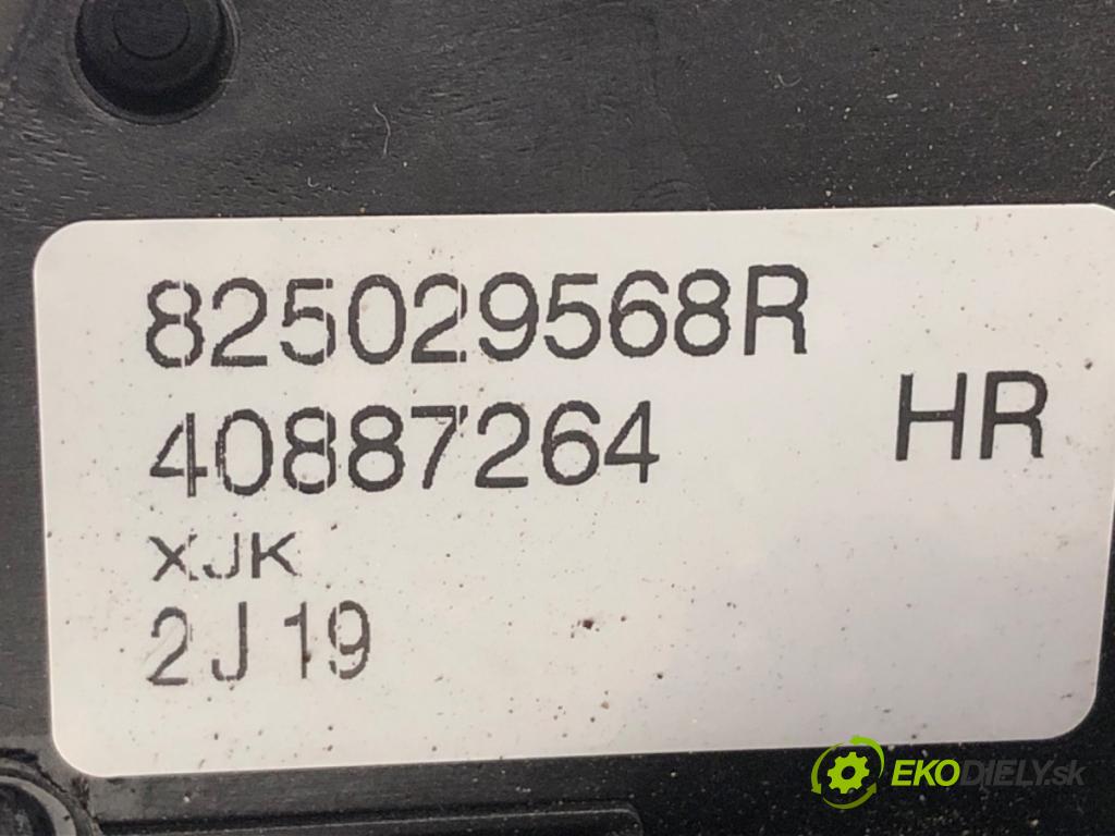 RENAULT EXPRESS Nadwozie pełne/minivan 2022 70 kW 1.5 Blue dCi 95 (F6AB) 1461 zámok dveře posúvne pravý 825029568R