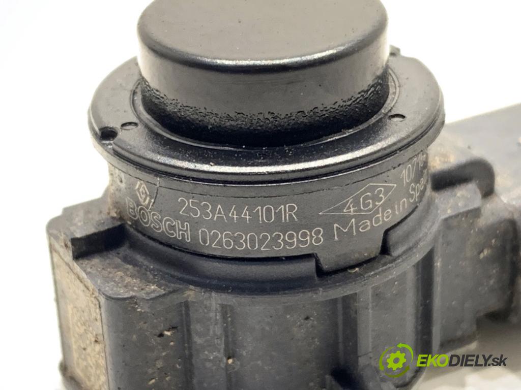 RENAULT EXPRESS Nadwozie pełne/minivan 2022 70 kW 1.5 Blue dCi 95 (F6AB) 1461 snímač PDC 253A44101R 0263023998