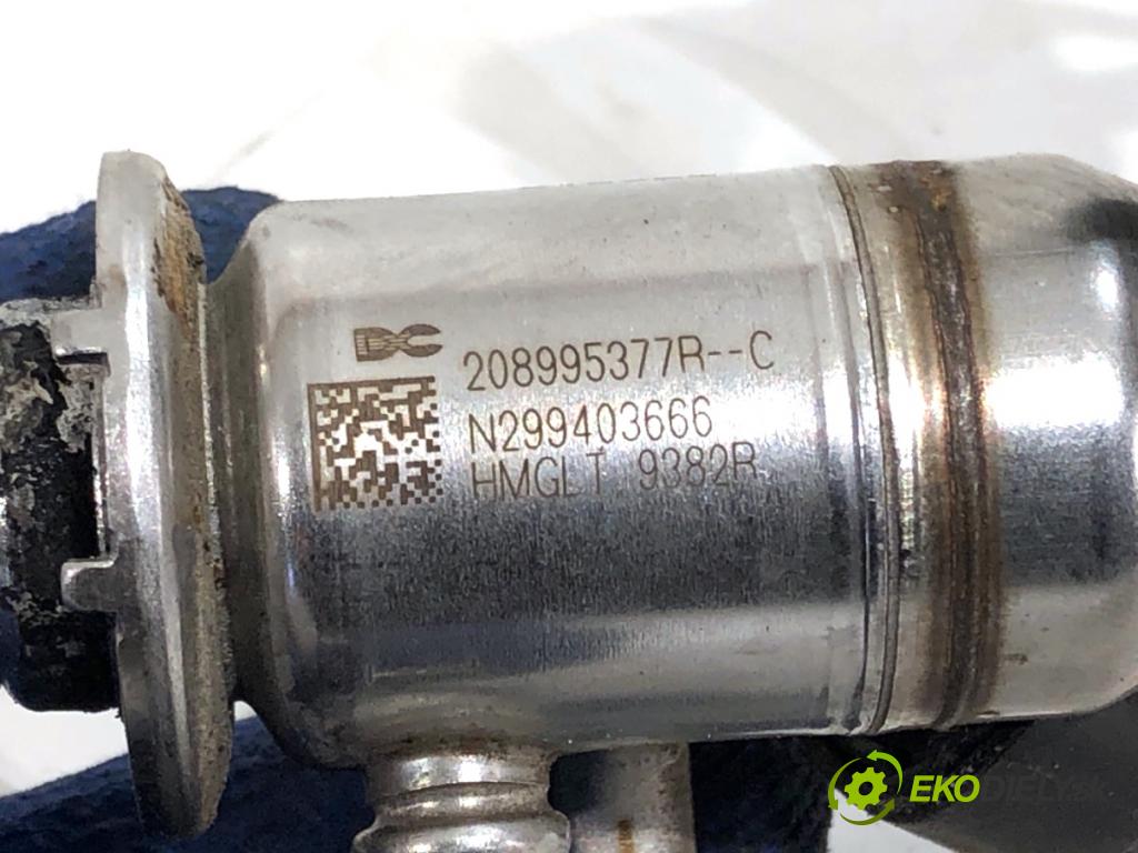 RENAULT EXPRESS Nadwozie pełne/minivan 2022 70 kW 1.5 Blue dCi 95 (F6AB) 1461 vstřikovač ADBLUE: 208995377R