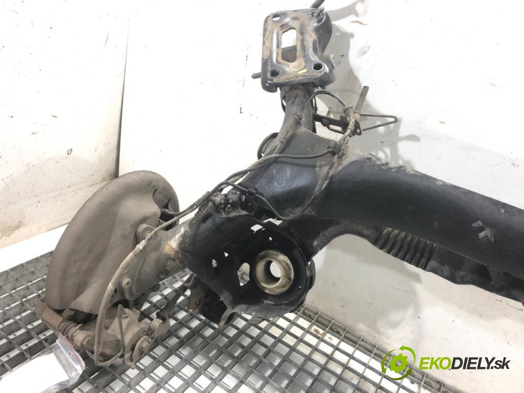 PEUGEOT 3008 nadwozie wielkoprzestrzenne (MPV) 2010 115 kW 1.6 THP 1598 výztuha zadní část