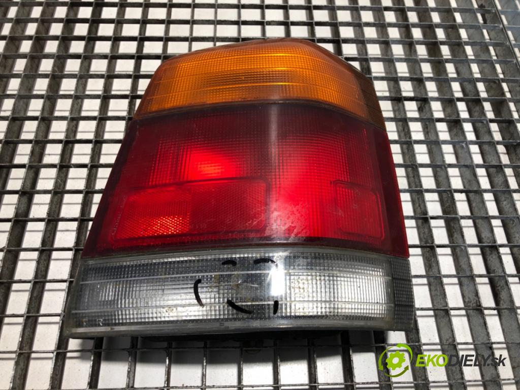 SUBARU FORESTER I SUV 1998 90 kW 2.0 AWD (SF5) 1994 světlo pravý zadní část 