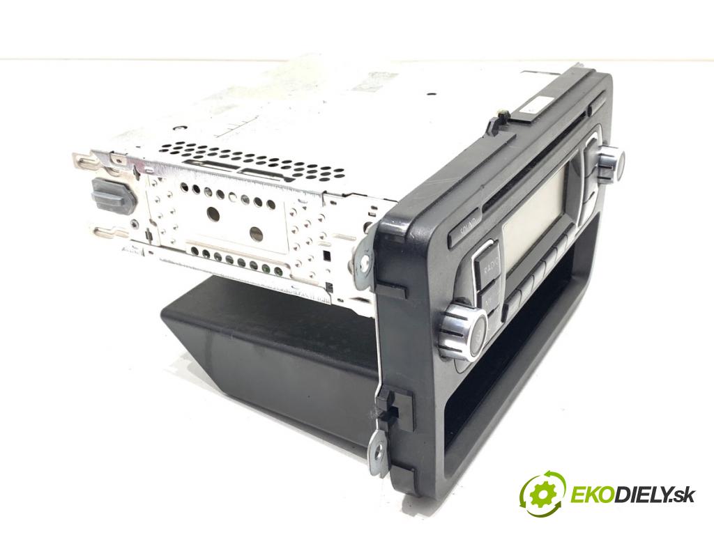 SEAT ALHAMBRA II nadwozie wielkoprzestrzenne (MPV) 2011 103 kW 2.0 TDI 1968 RADIO 7N5035156 (Audio zariadenie)