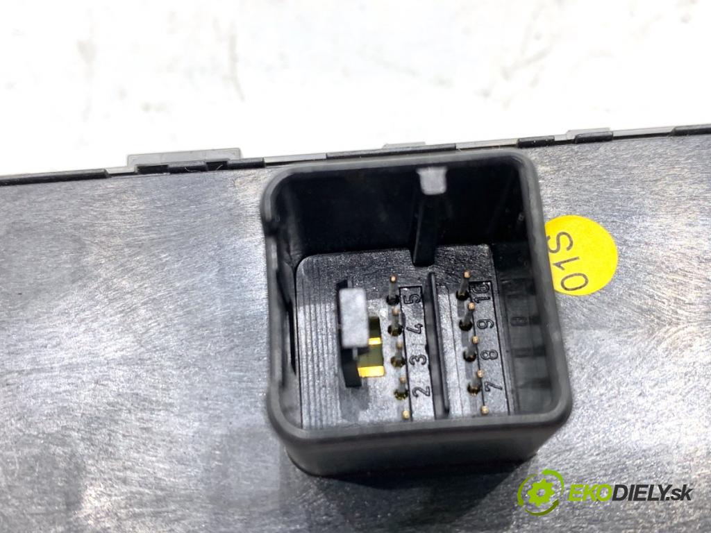 SEAT ALHAMBRA II nadwozie wielkoprzestrzenne (MPV) 2011 103 kW 2.0 TDI 1968 Prepínač okien 7N0868247 (Prepínacie páčky pod volantom)
