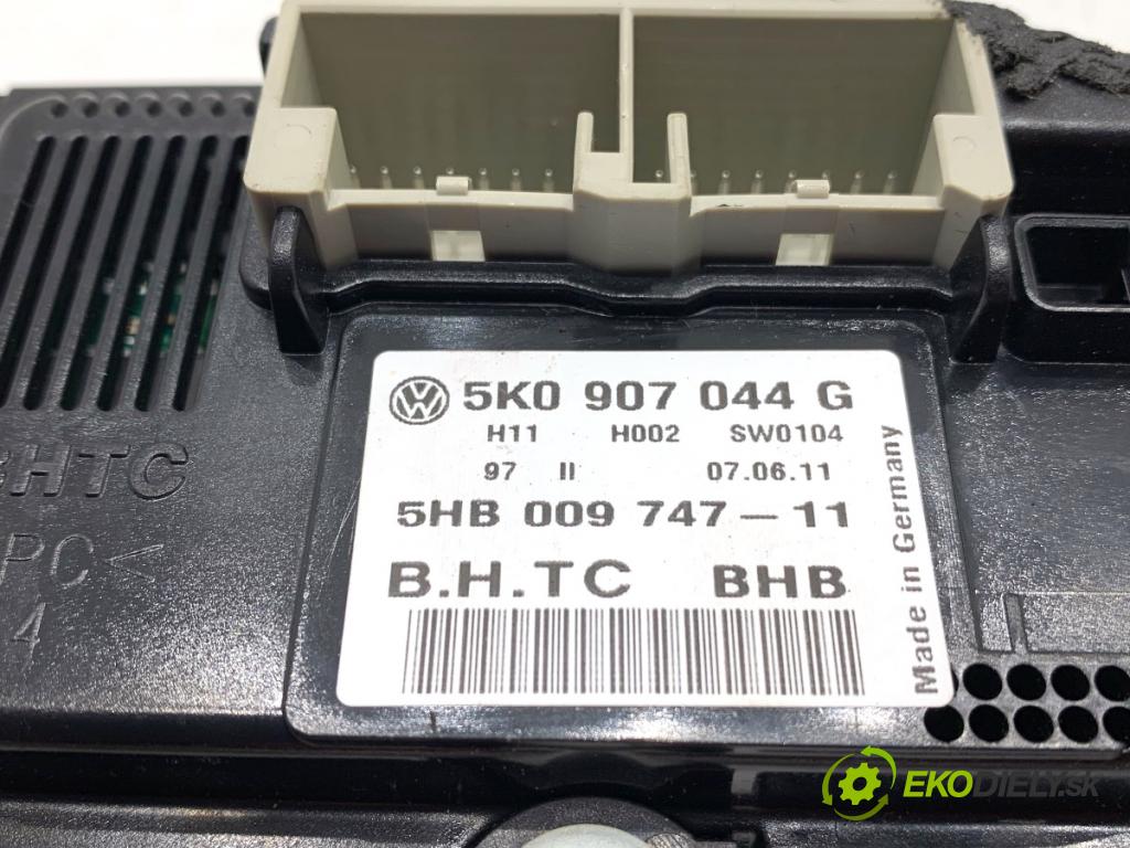 SEAT ALHAMBRA II nadwozie wielkoprzestrzenne (MPV) 2011 103 kW 2.0 TDI 1968 Panel ovládania kúrenia 5K0907044G (Prepínacie páčky pod volantom)