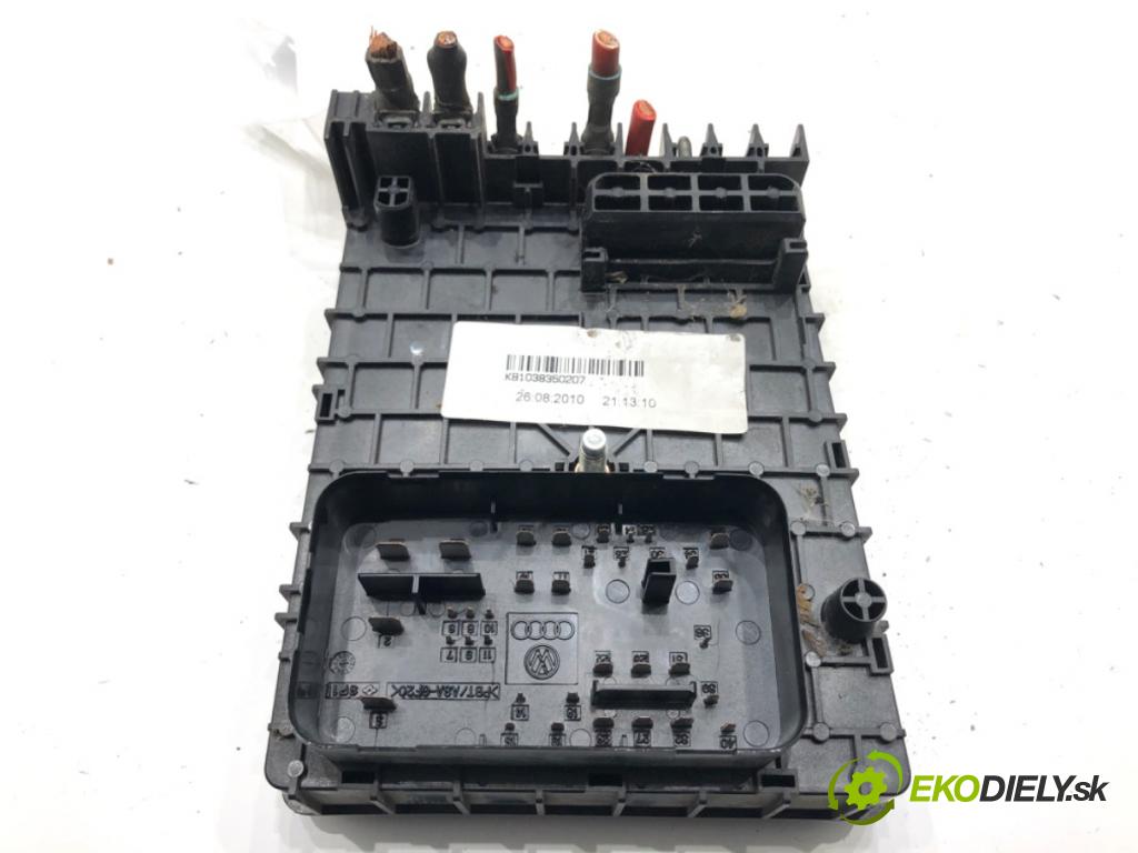 SEAT ALHAMBRA II nadwozie wielkoprzestrzenne (MPV) 2011 103 kW 2.0 TDI 1968 skříňka poistková 3C0937125 (Pojistková skříňka)