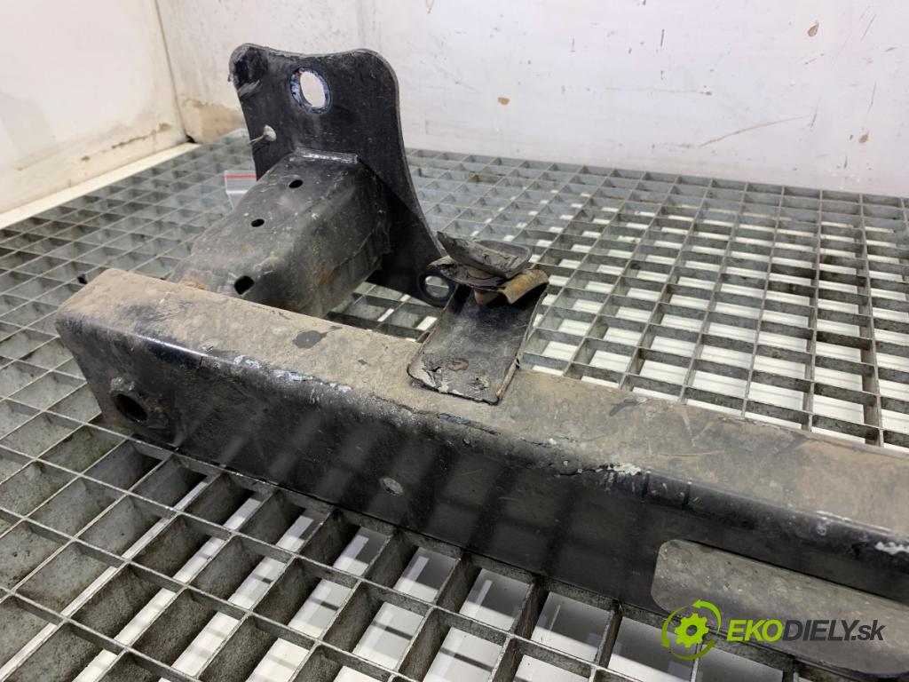 OPEL COMBO D Nadwozie pełne/minivan 2024 81 kW 1.2 1199 výztuha nárazníka zadní část  (Zadní výztuha)