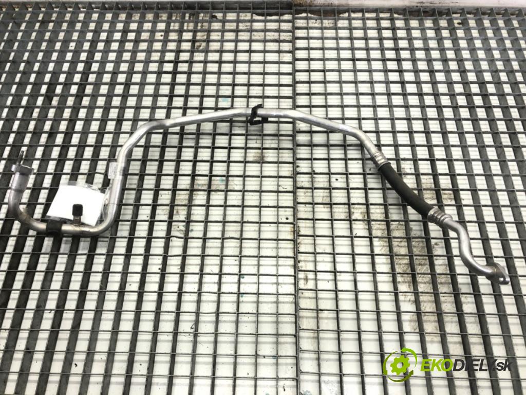 OPEL COMBO D Nadwozie pełne/minivan 2024 81 kW 1.2 1199 rúrka klimatizácie 9831702180 (Rúrka klimatizácie)