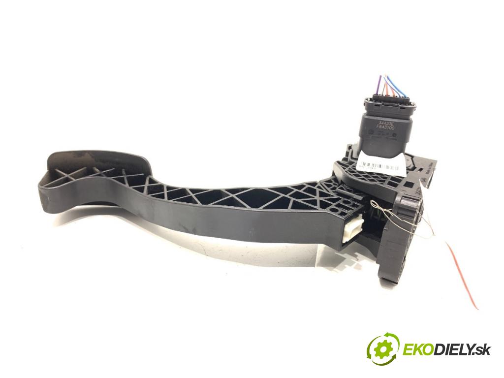 OPEL COMBO D Nadwozie pełne/minivan 2024 81 kW 1.2 1199 Potenciometer plynu 9854066180 (Potenciometer plynového pedálu)