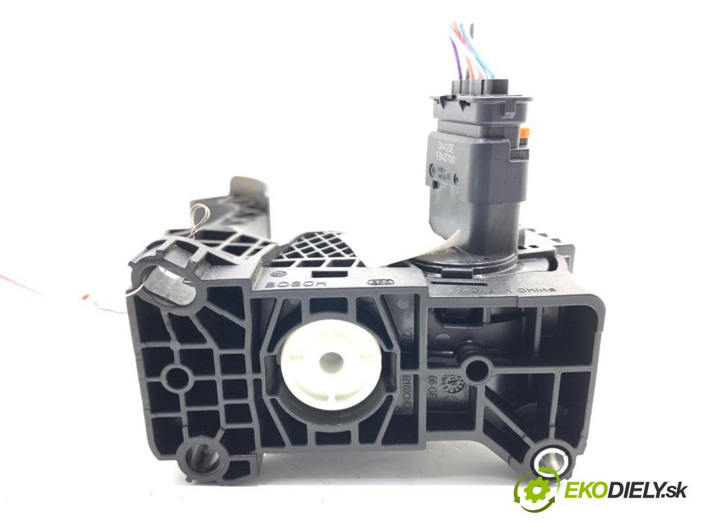 OPEL COMBO D Nadwozie pełne/minivan 2024 81 kW 1.2 1199 Potenciometer plynu 9854066180 (Potenciometer plynového pedálu)