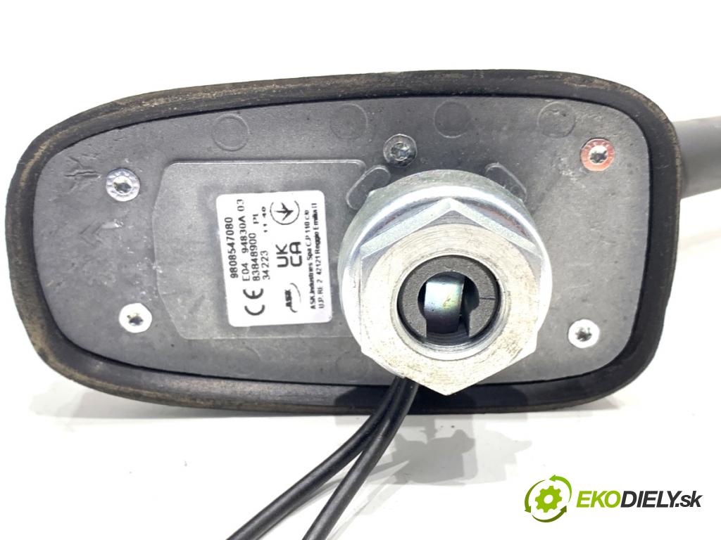 OPEL COMBO D Nadwozie pełne/minivan 2024 81 kW 1.2 1199 ANTENA 9808547080