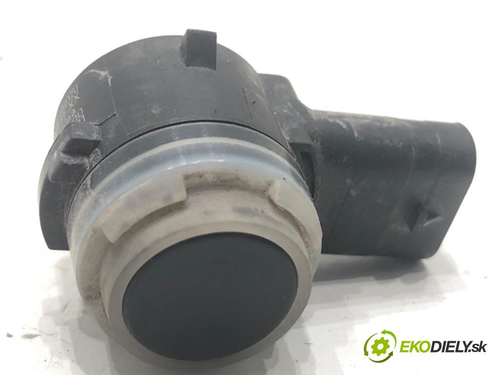 OPEL COMBO D Nadwozie pełne/minivan 2024 81 kW 1.2 1199 snímač PDC 9813348377XX