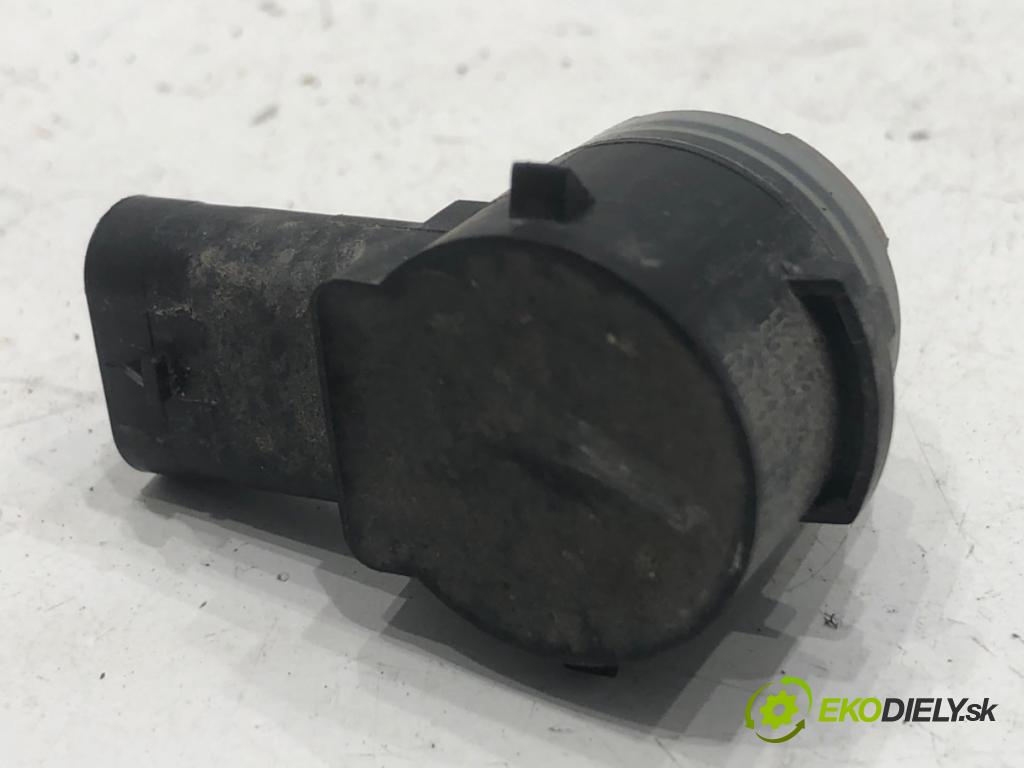 OPEL COMBO D Nadwozie pełne/minivan 2024 81 kW 1.2 1199 snímač PDC 9813348377XX