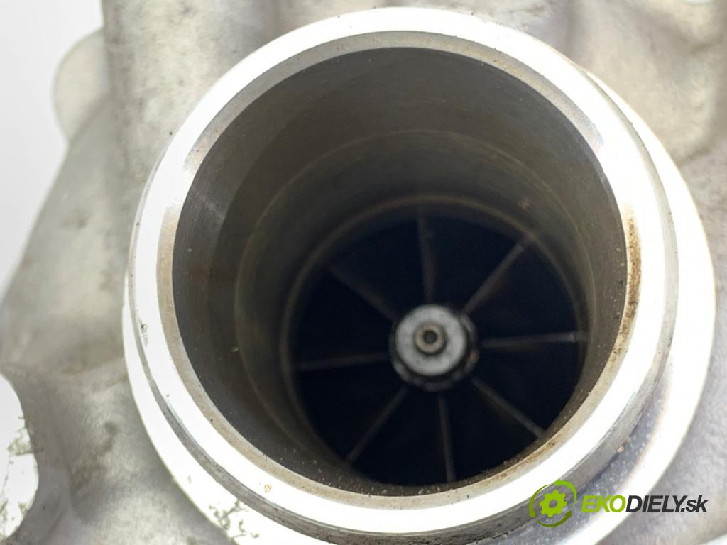 OPEL COMBO D Nadwozie pełne/minivan 2024 81 kW 1.2 1199 turbo 9845031980 (Kompletní turbodmychadlo)