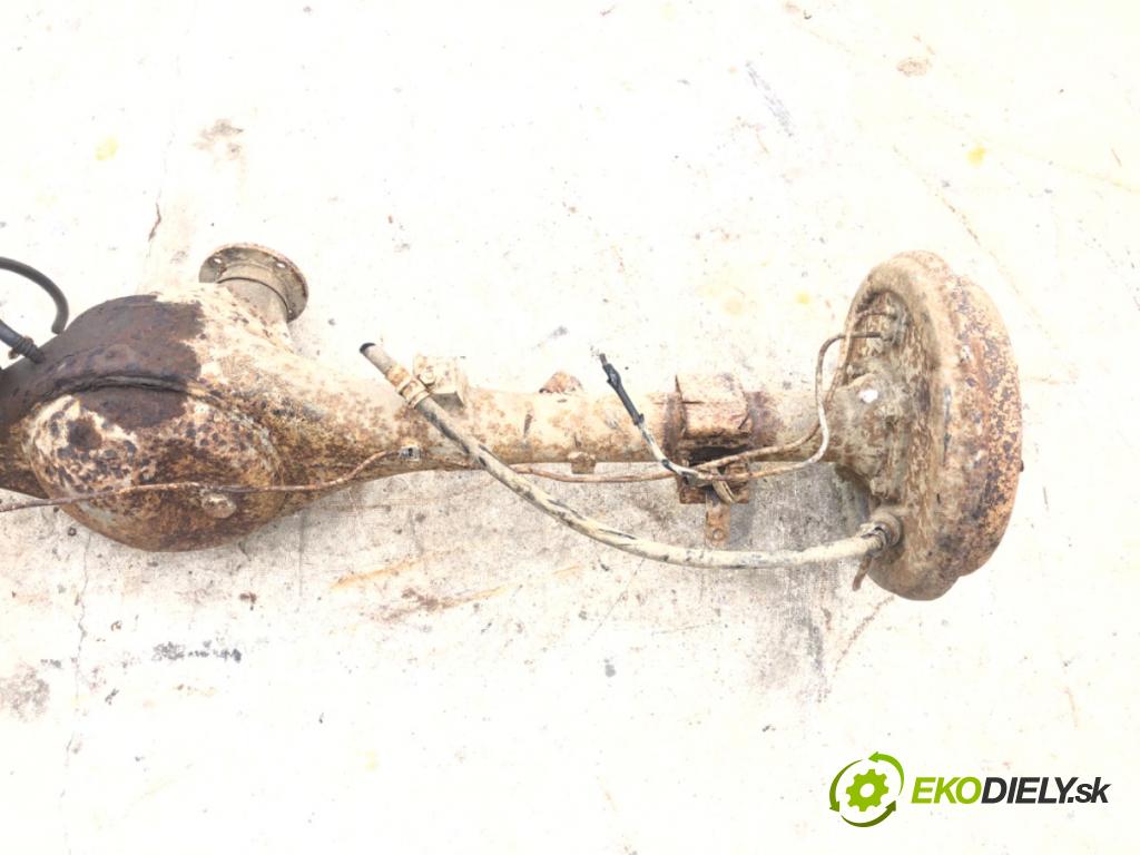 DAIHATSU FEROZA samochód terenowy zamknięty 1994 62 kW 1.6 16V 4x4 1590 Most diferenciál zadní část