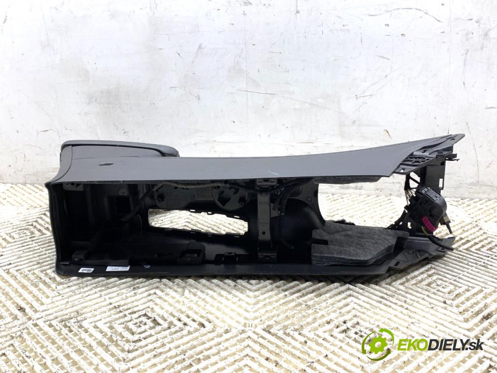 OPEL ASTRA K liftback 2016 92 kW 1.4 Turbo (68) 1399 Tunel stredový  (Stredový tunel)