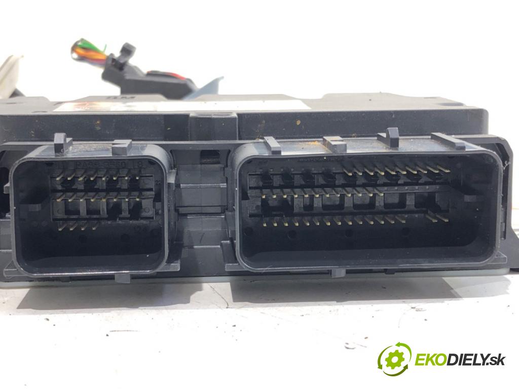 OPEL ASTRA K liftback 2016 92 kW 1.4 Turbo (68) 1399 senzor airbag 13510398 (Snímač)