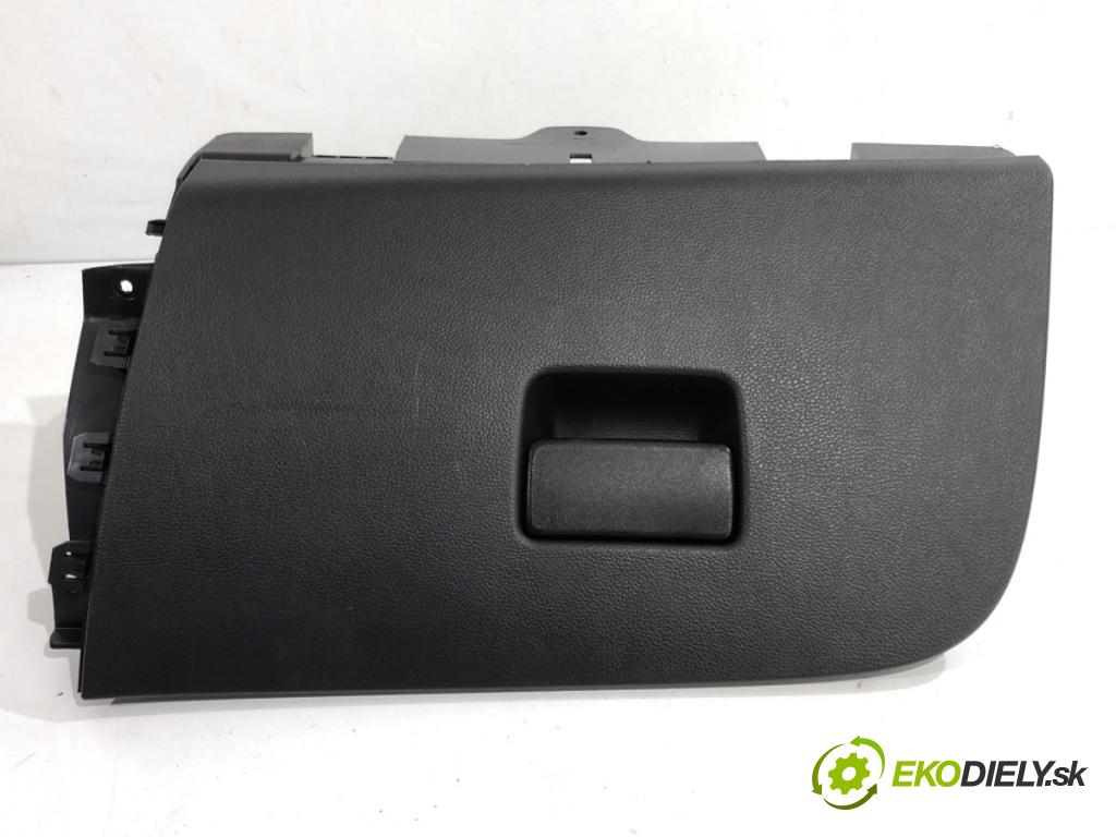 OPEL ASTRA K liftback 2016 92 kW 1.4 Turbo (68) 1399 Priehradka, kastlík spolujazdca 39046757 (Priehradka (kastlík))