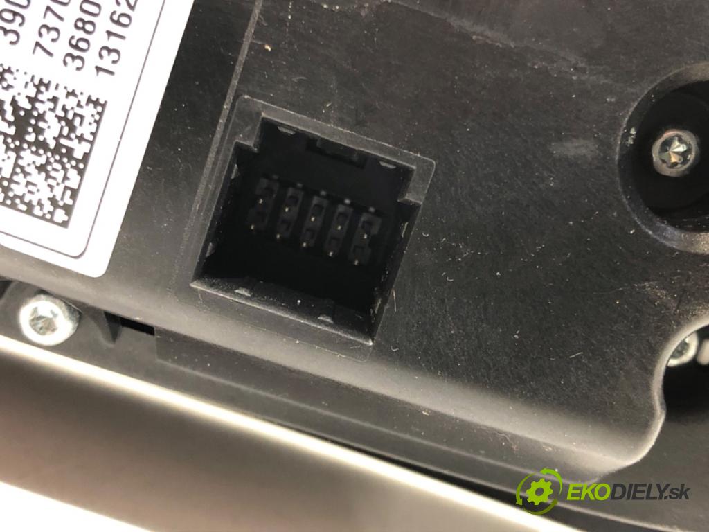 OPEL ASTRA K liftback 2016 92 kW 1.4 Turbo (68) 1399 Panel ovládania kúrenia 39042441 (Prepínacie páčky pod volantom)