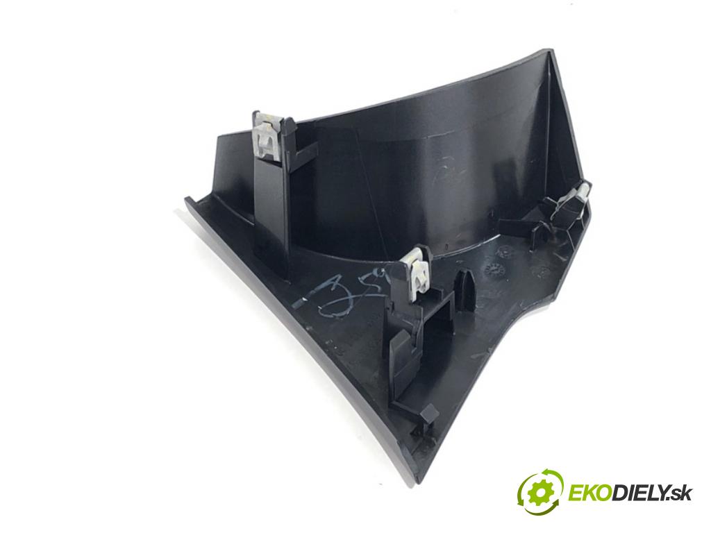 OPEL ASTRA K liftback 2016 92 kW 1.4 Turbo (68) 1399 lišty kryt 13413019 39039741 (Lišta)