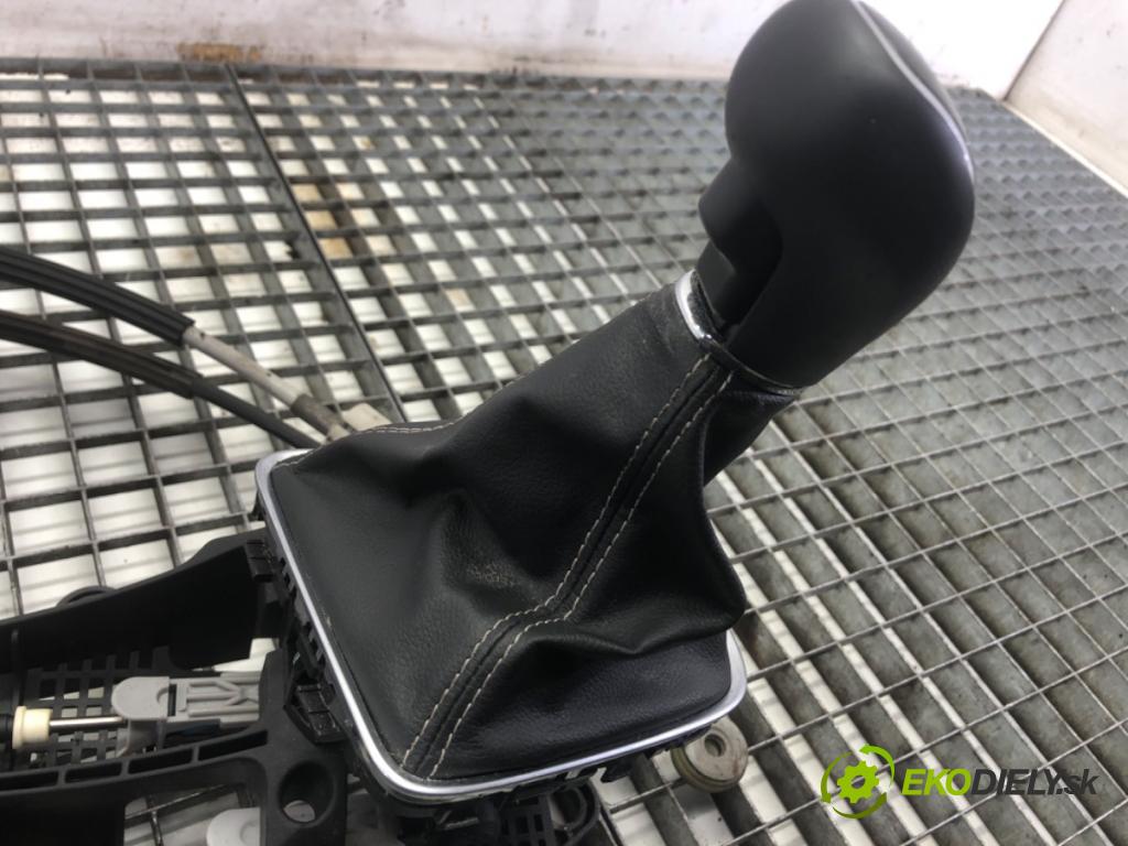 OPEL ASTRA K liftback 2016 92 kW 1.4 Turbo (68) 1399 Kulisa 55489542 (Rýchlostná páka (kulisa))