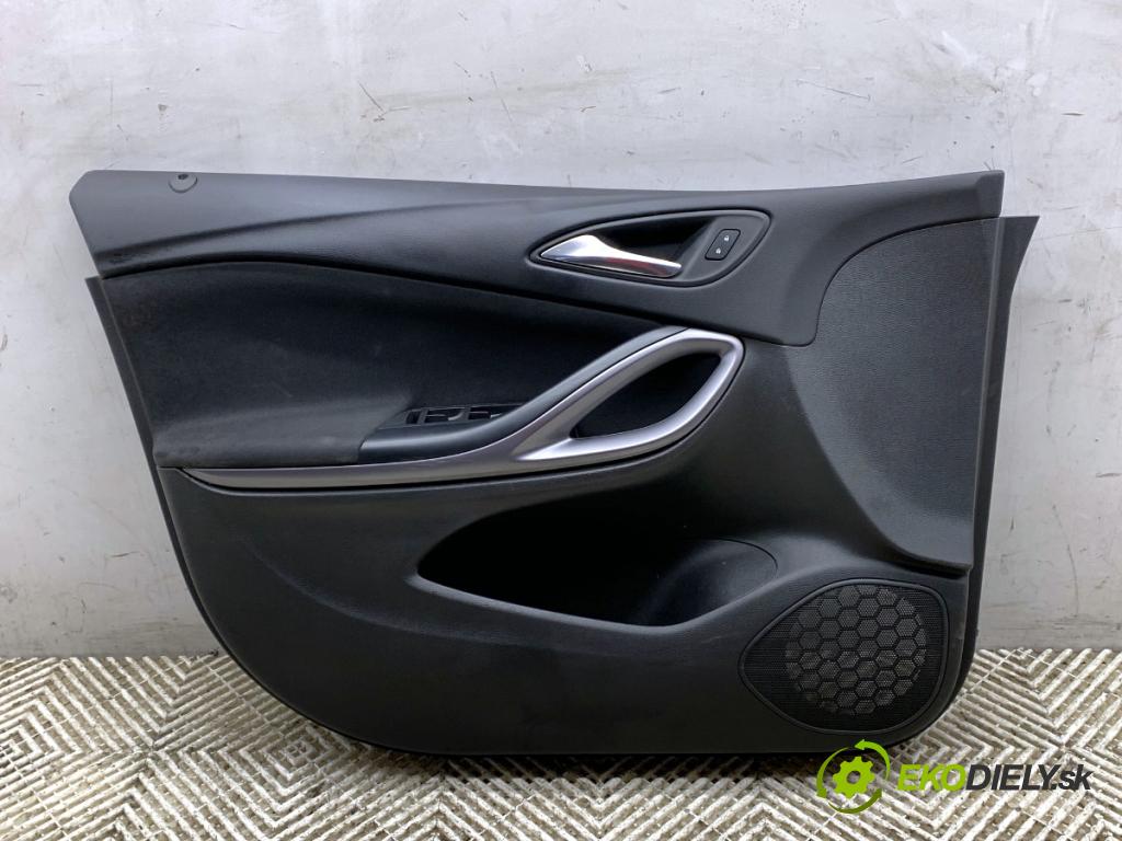 OPEL ASTRA K liftback 2016 92 kW 1.4 Turbo (68) 1399 ča dveře levý přední část 