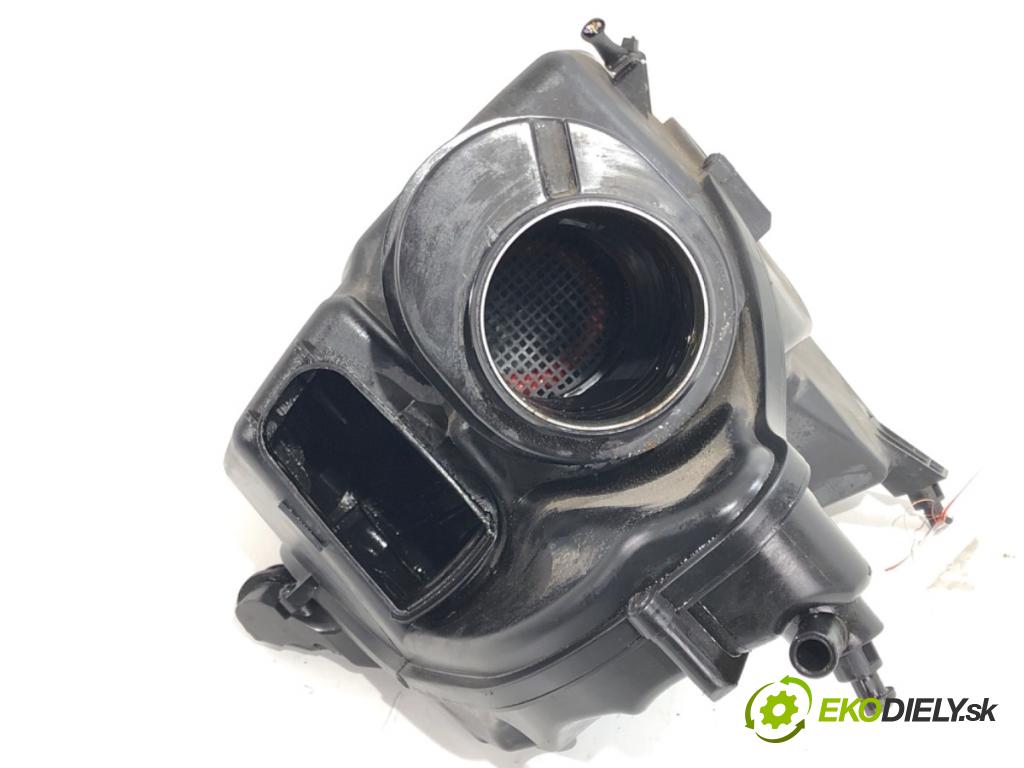 OPEL ASTRA K liftback 2016 92 kW 1.4 Turbo (68) 1399 Obal filtra vzduchu 42496314 (Obal vzduchového filtra)